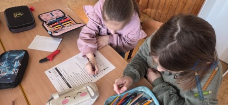 Pénz7 az iskolában